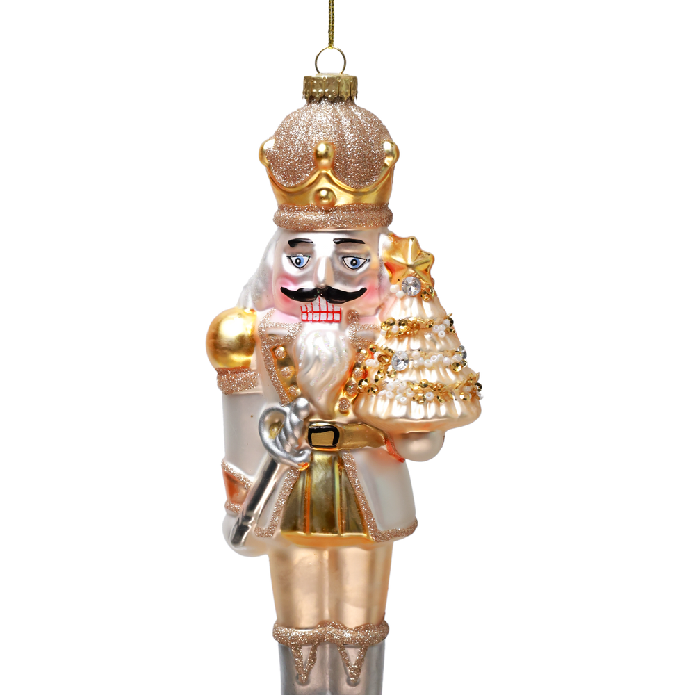 
                  
                    Праздничный сезон
                  
                